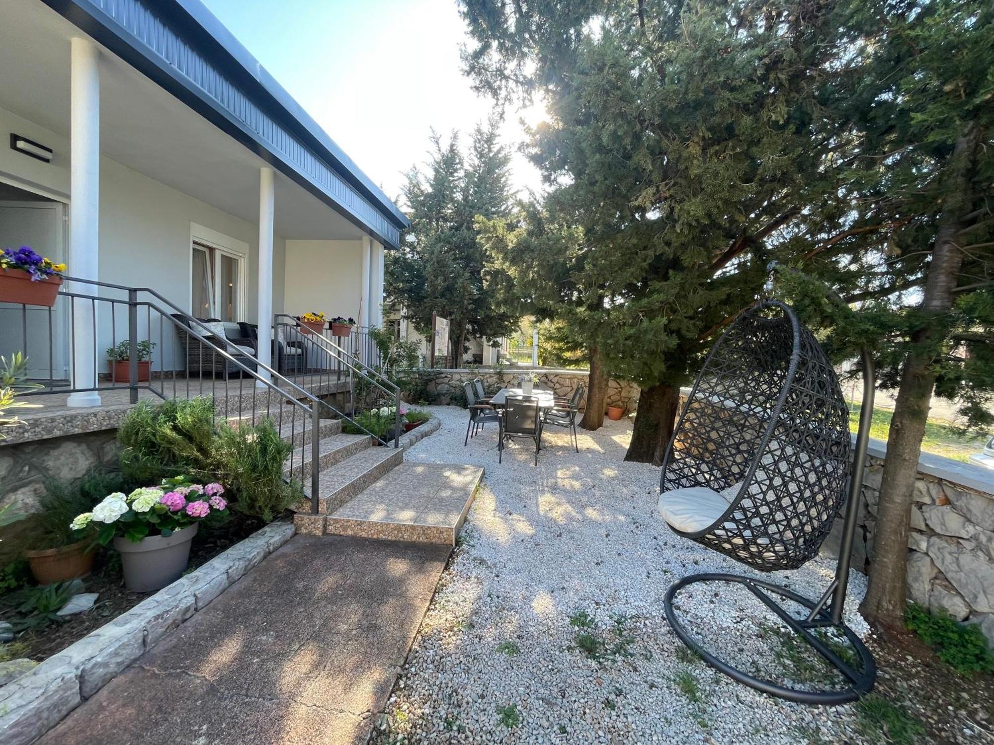 Holiday Home Lola - Large Outdoor Area Starigrad Paklenica Dış mekan fotoğraf